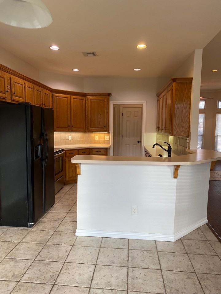 12905 Condor Dr #1 - Photo 7 of 30