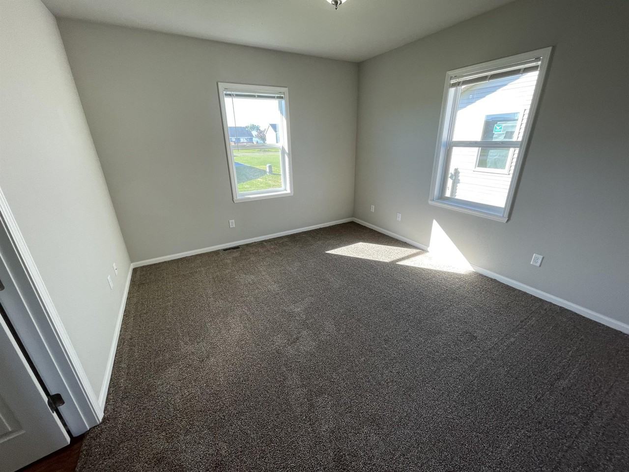 2620 S Claremont Dr #1 - Photo 7 of 10