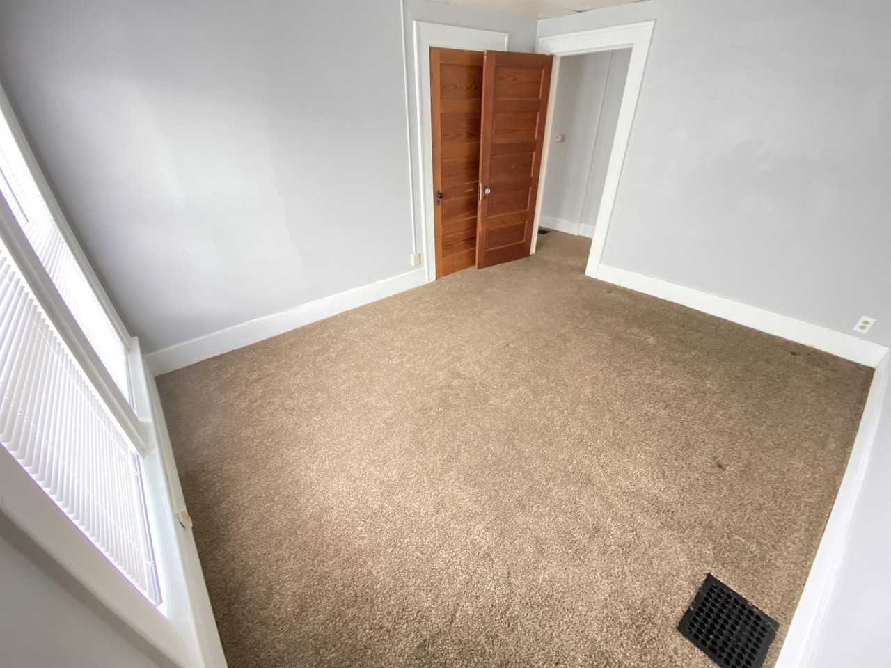 424 N Main St #C - Photo 2 of 6