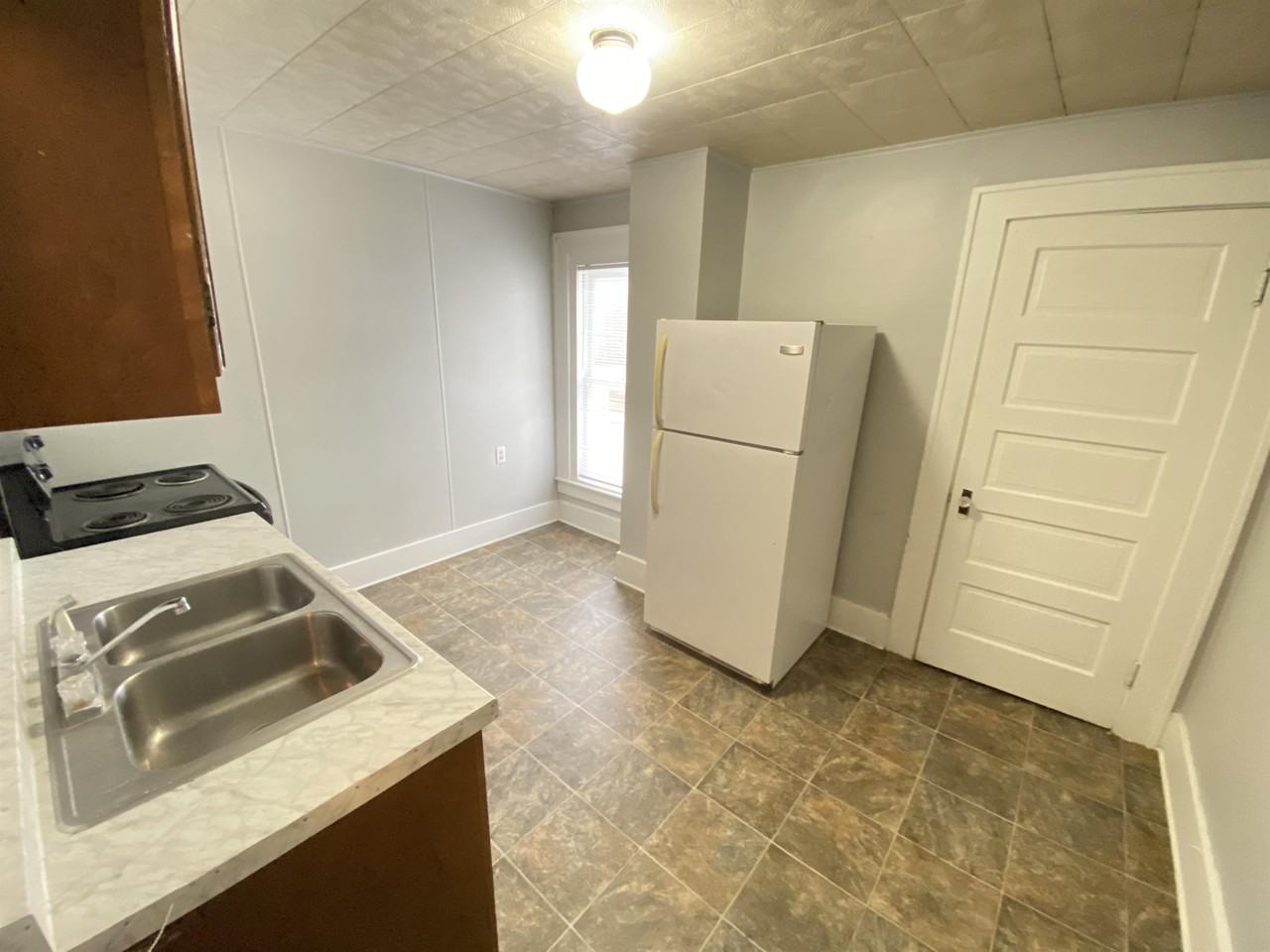 424 N Main St #C - Photo 4 of 6