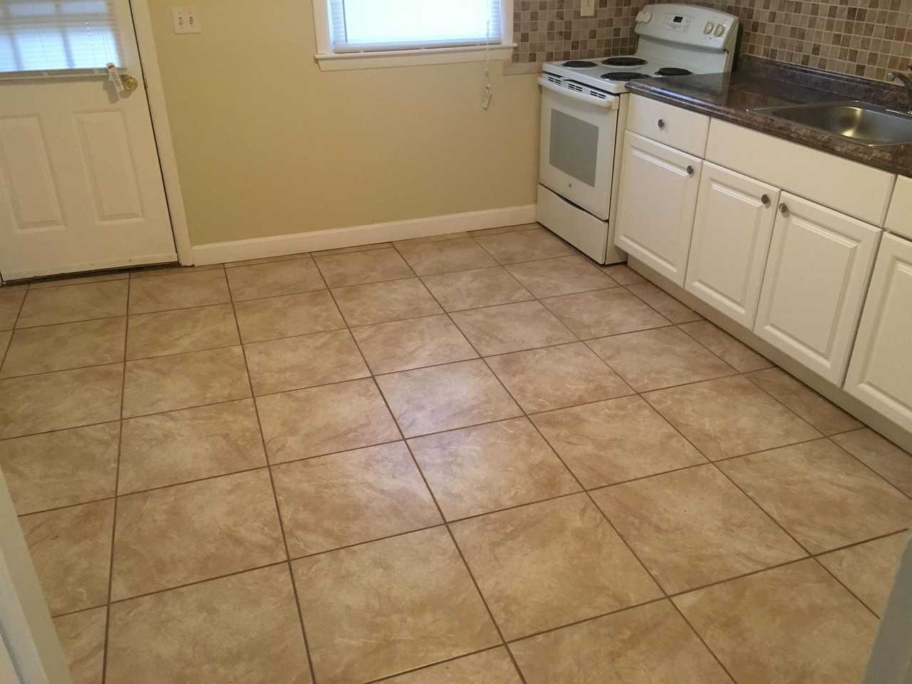 61 Princeton St #14 - Photo 5 of 18