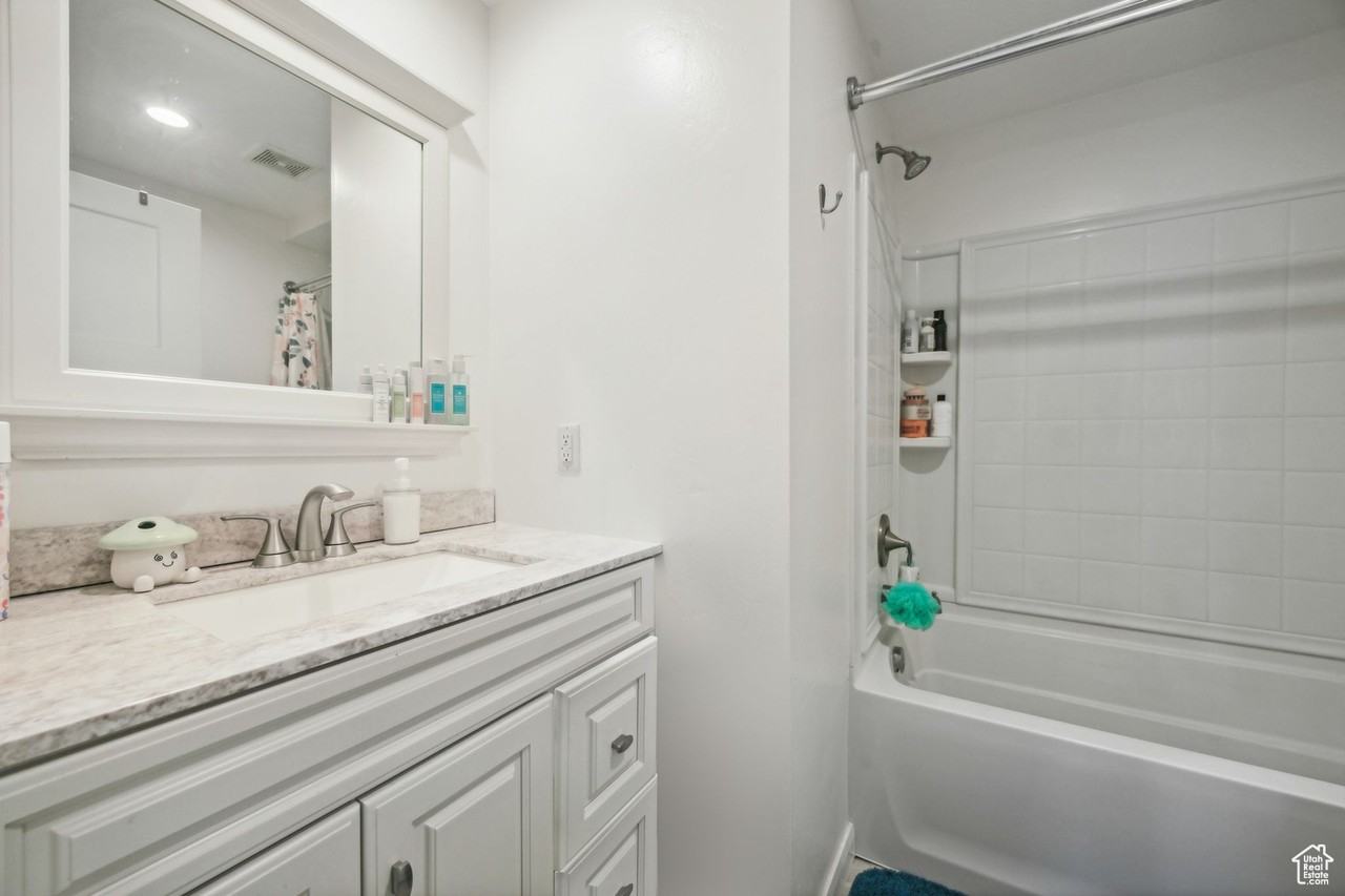 462 N 500 E #2B - Photo 7 of 8