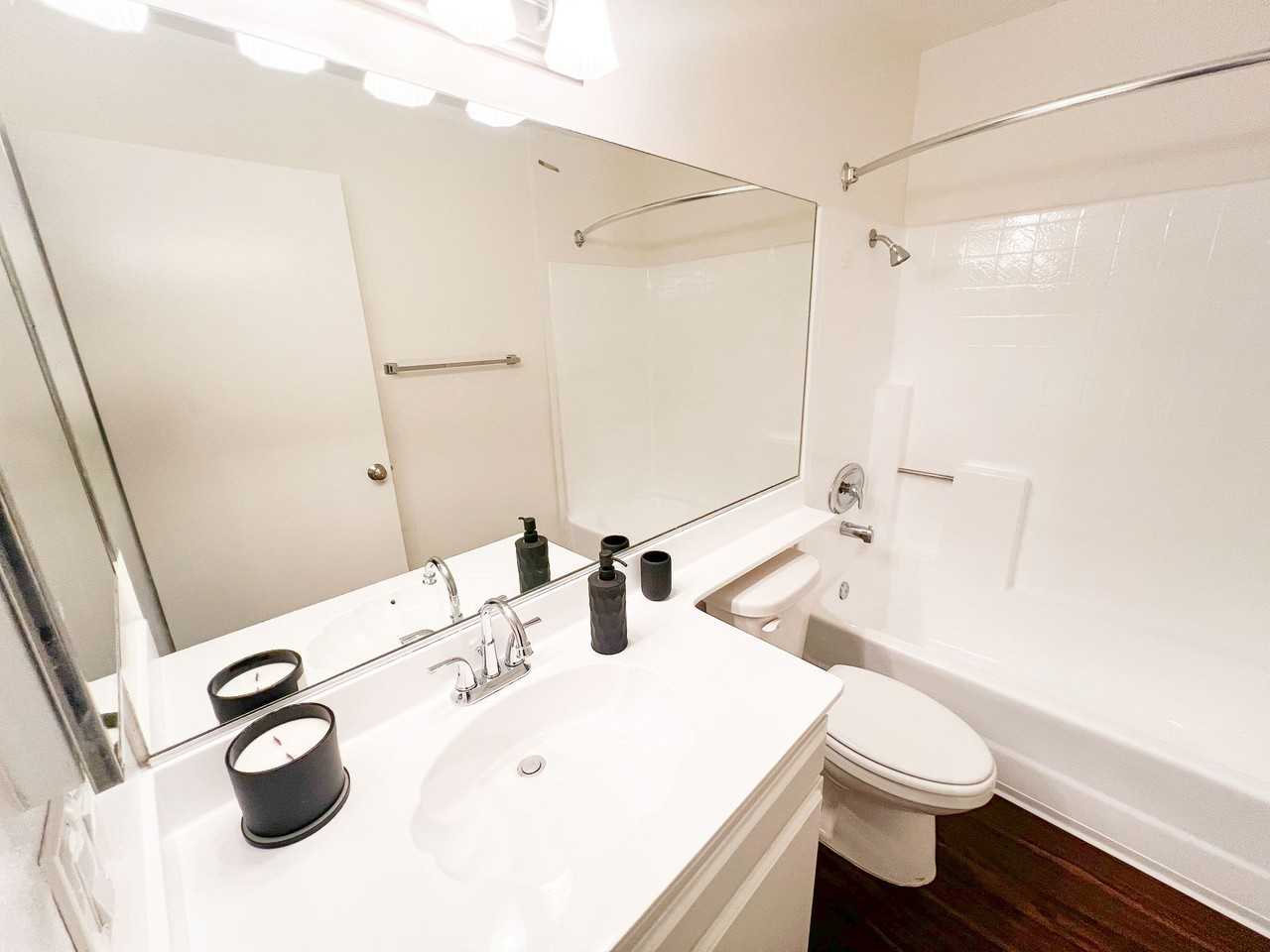 Sherman Way Apartments - Photo 4 of 17