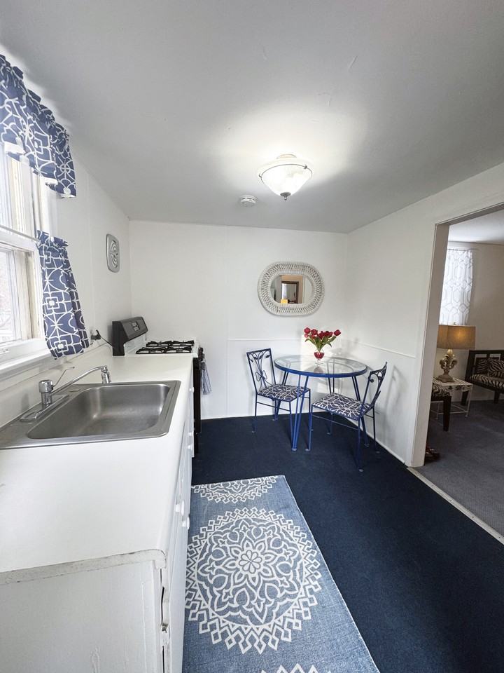 7226 Lakeview Dr #2 - Photo 6 of 12