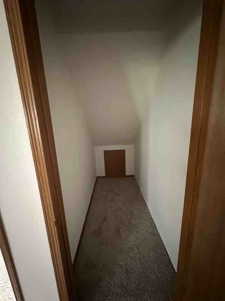 203 S Riverwood Ct - Photo 6 of 12