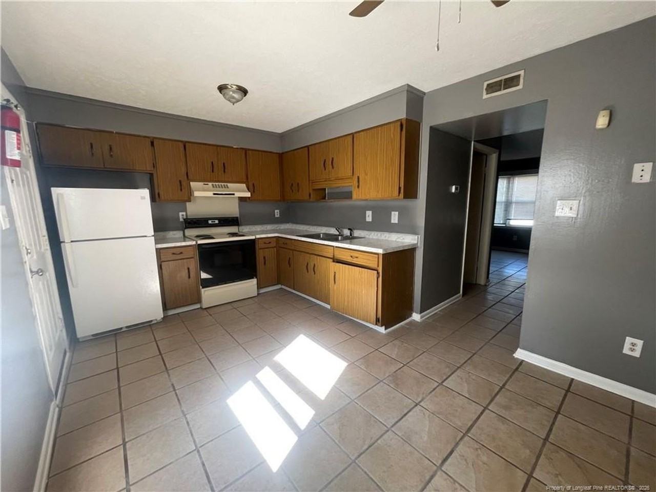 4937 Galveston Dr #D - Photo 7 of 16