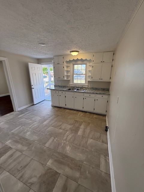 1904 N Main St #1 - Photo 2 of 11