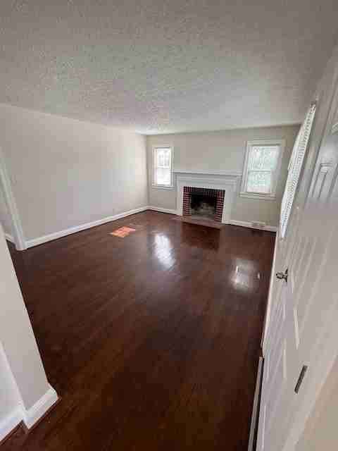 1904 N Main St #1 - Photo 6 of 11