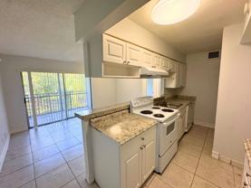 4459 Treehouse Ln Apt 14f #14F - Photo 1 of 1