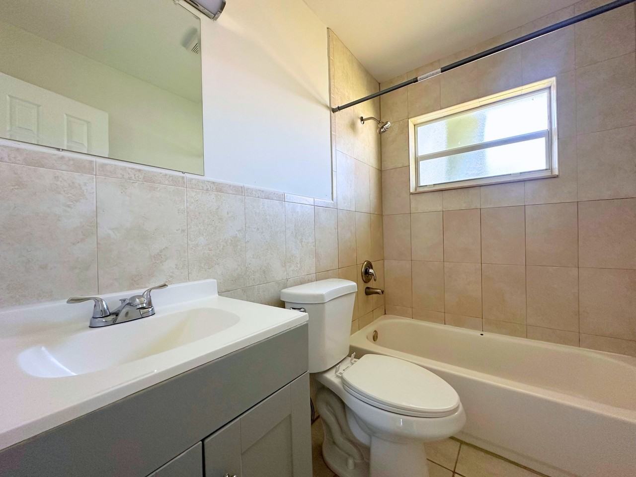 3591 Chickamauga Ave #3591 - Photo 7 of 23