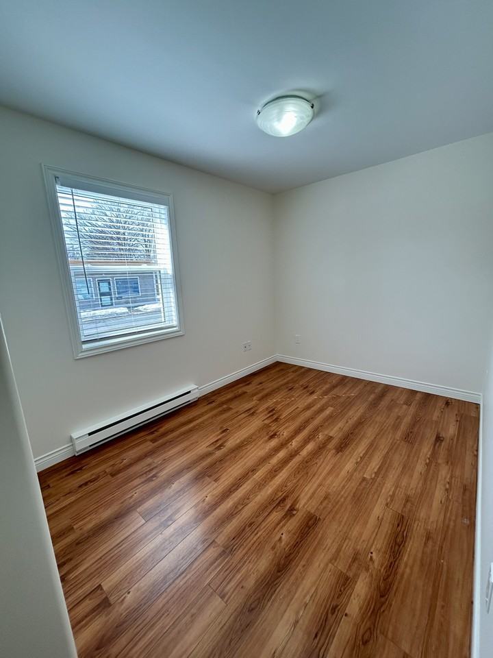 252 Pennywell Rd #C - Photo 6 of 8