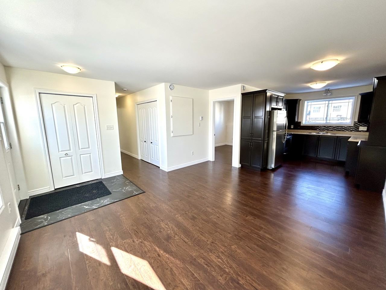 42 Lady Anderson St #A - Photo 6 of 14