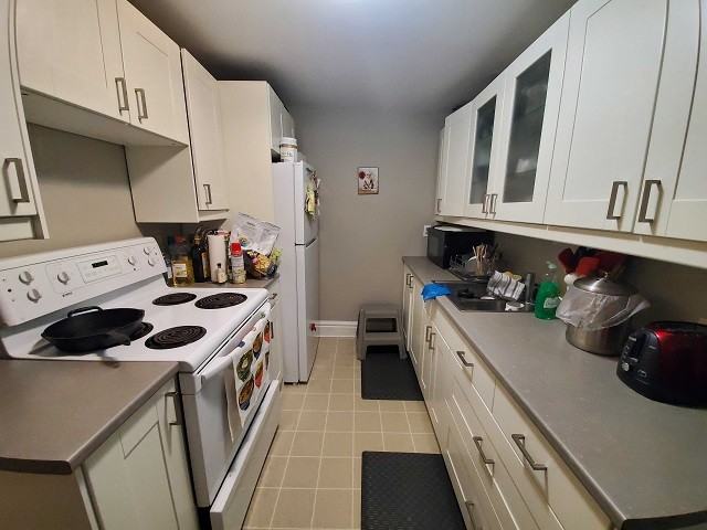 262 Wellington St #5 - Photo 3 of 8