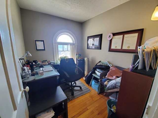 262 Wellington St #5 - Photo 5 of 8