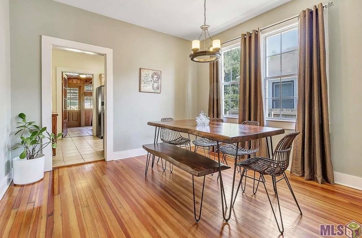 612 Arlington Ave #1 - Photo 2 of 10