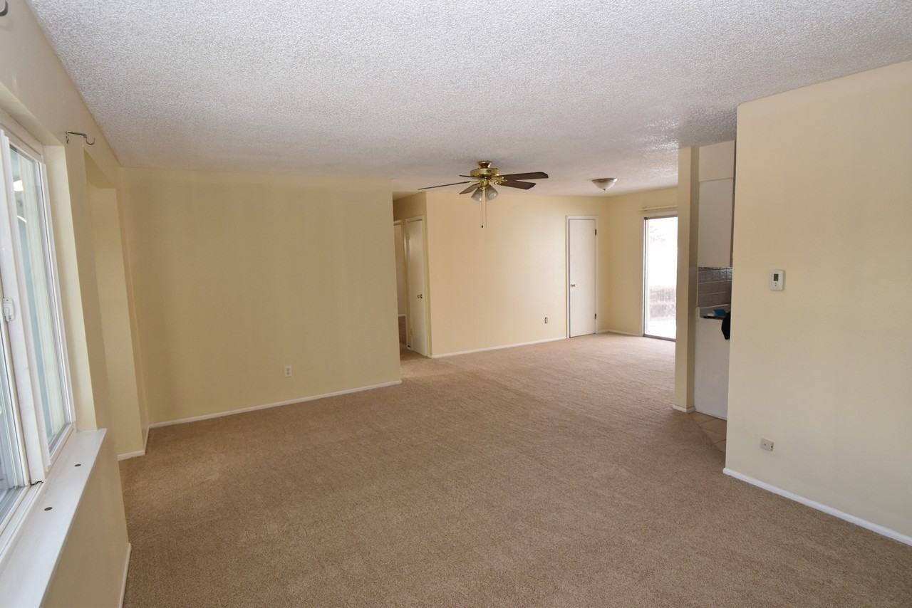 1640 Shenandoah Dr #1 - Photo 6 of 26