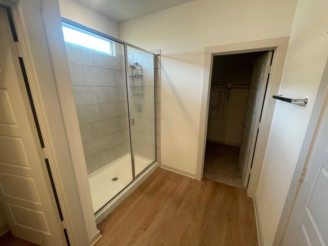 308 Millbrook Blvd - Photo 6 of 13