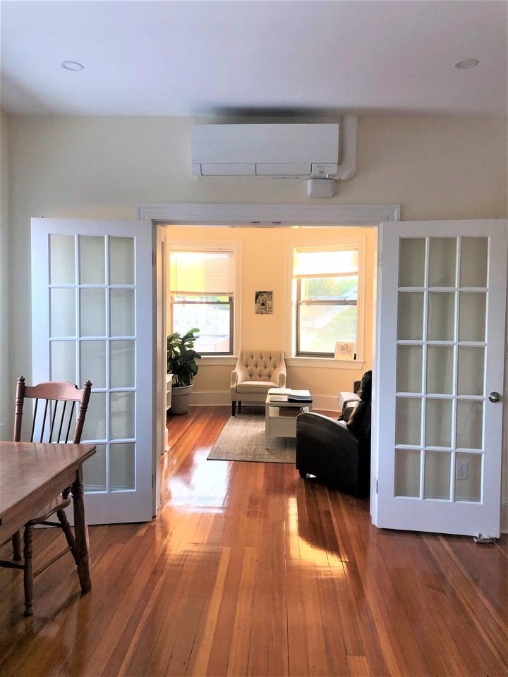 9 Seaverns Ave #9-3F - Photo 3 of 11