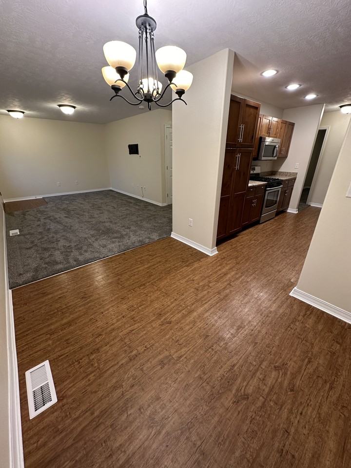 1413 29th Ave S #1 - Photo 7 of 34