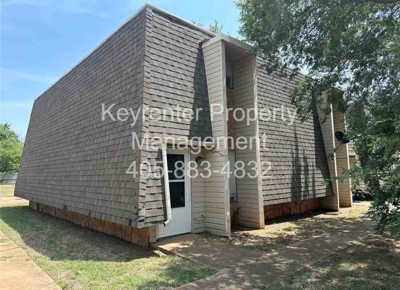 629 Welston Cir - Photo 3 of 14