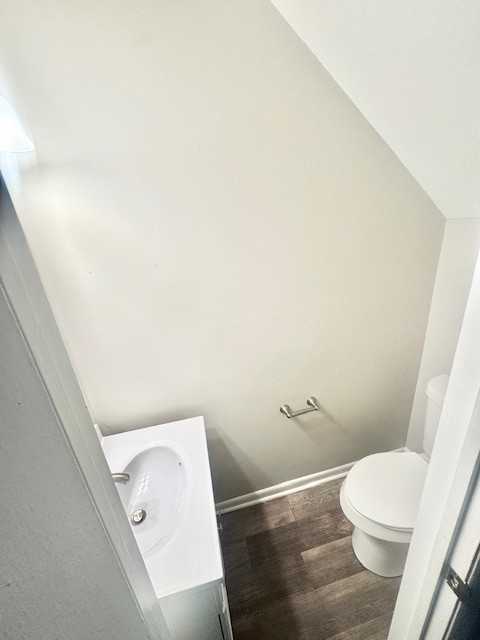 3299B Warringwood Dr #3299B - Photo 2 of 14