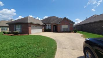 featured image of 9765 Helmsley Cir #1