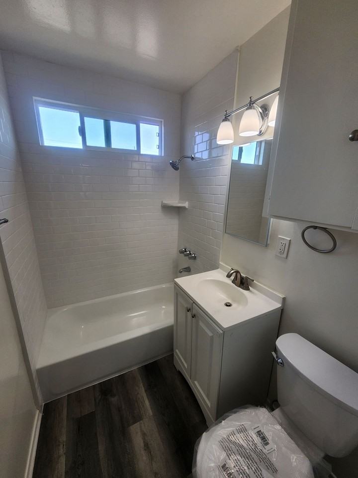 Lauret - Photo 4 of 6