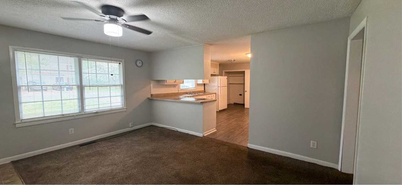 2721 Clayton Dr Nw #A - Photo 3 of 11