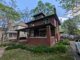 featured image of 505 W Green St #1