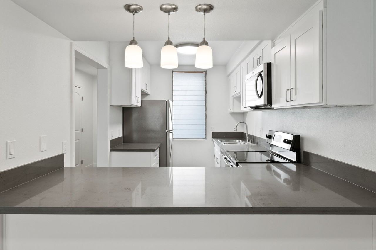 Fernwood Apartment Homes - Photo 7 of 31