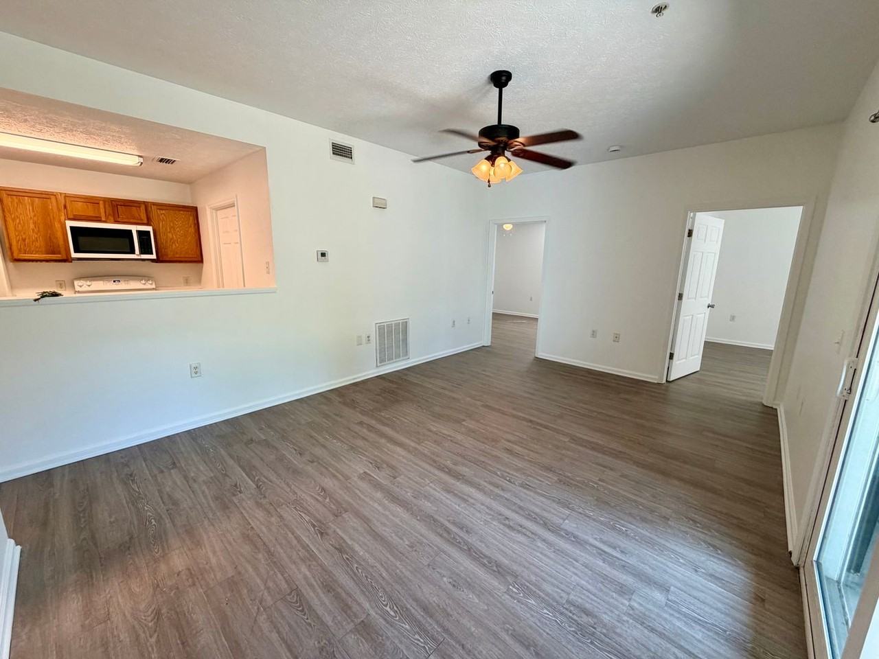 9119 Laird St - Photo 7 of 15