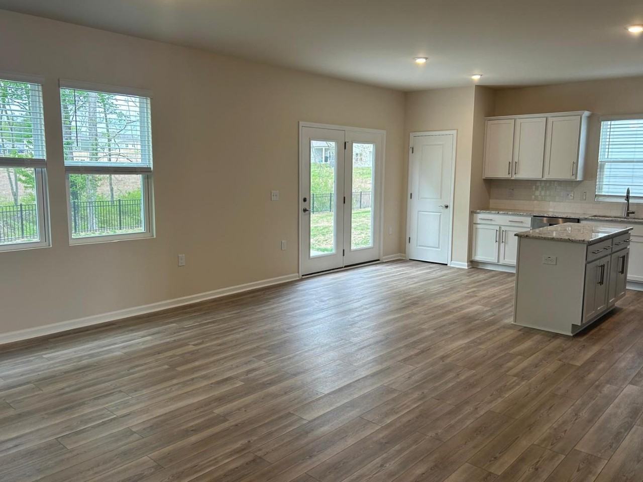 552 Campbell Ridge Pl - Photo 7 of 11