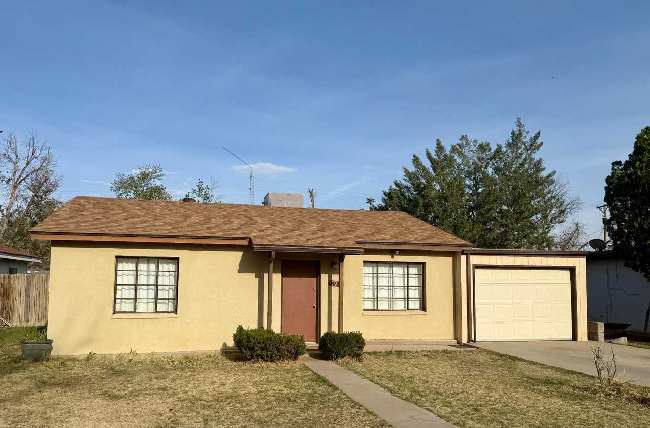 602 Welshire St - Photo 2 of 9