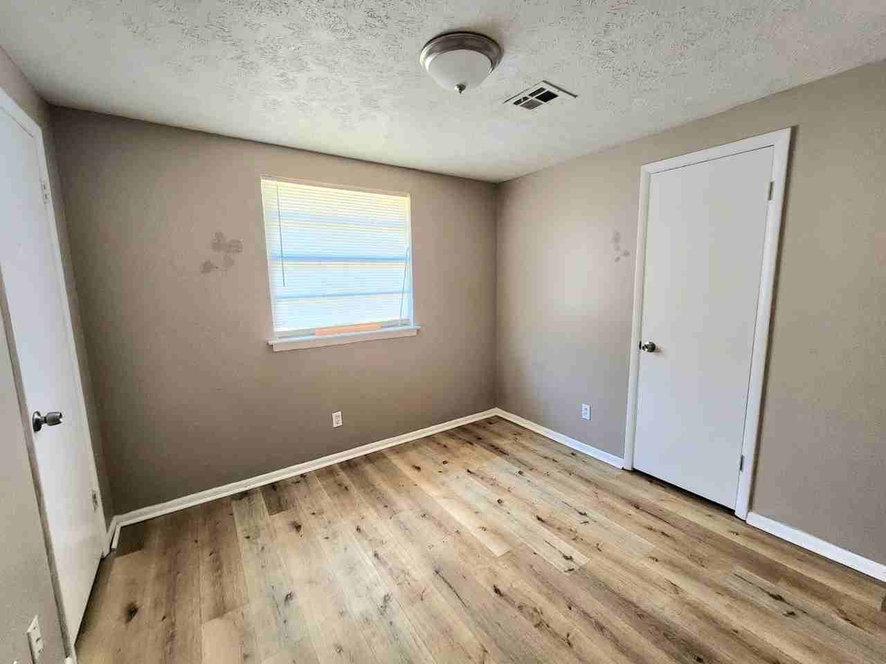 102 White Oak DrPrattville #1 - Photo 6 of 10