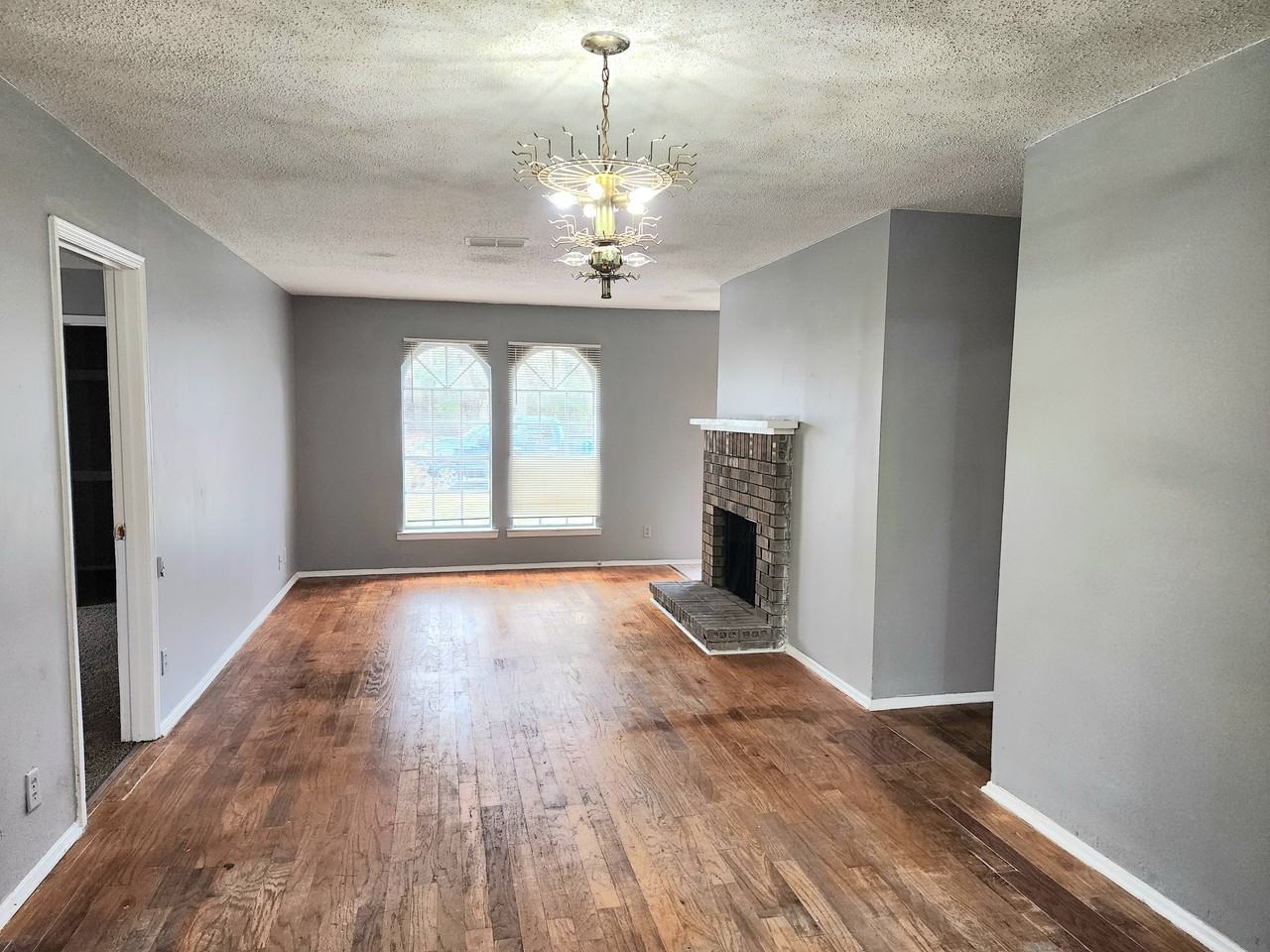 6105 Jennifer LaneMontgomery #33 - Photo 2 of 14