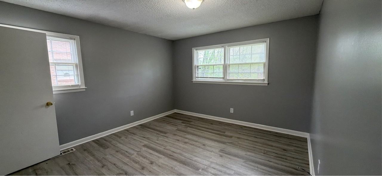 2719 Clayton Dr Nw #A - Photo 5 of 11