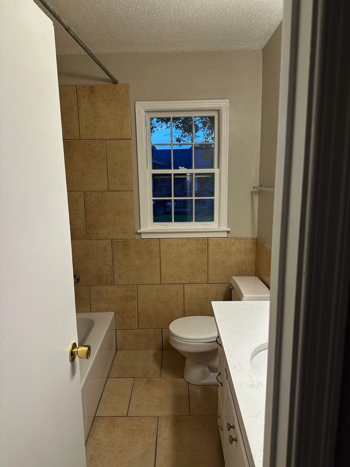 113 Lori StreetPrattville #8 - Photo 7 of 37