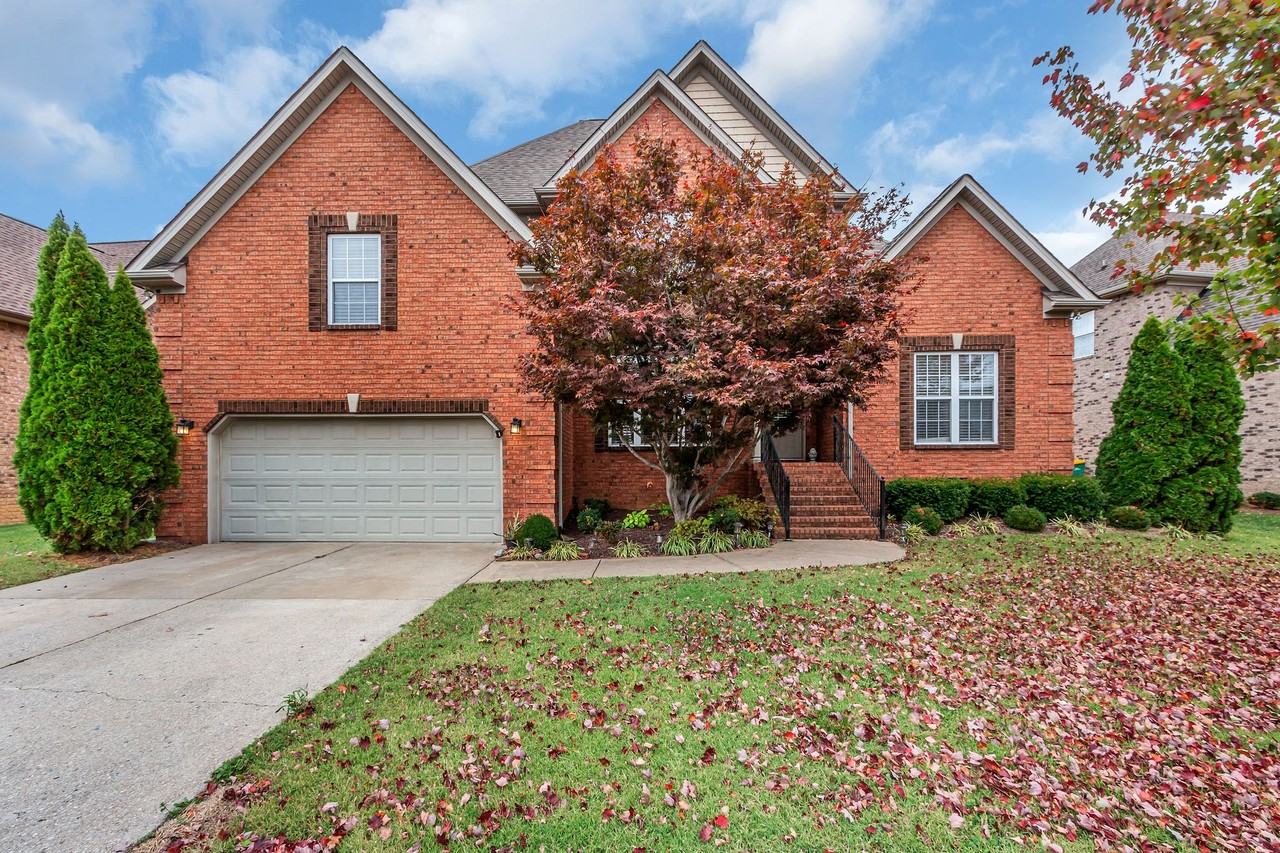 1016 Red Pepper Rdg #1 - Photo 2 of 43