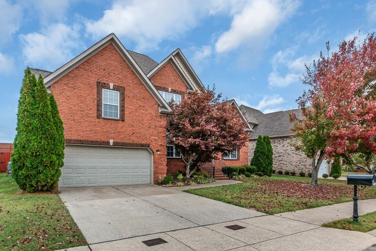 1016 Red Pepper Rdg #1 - Photo 4 of 43