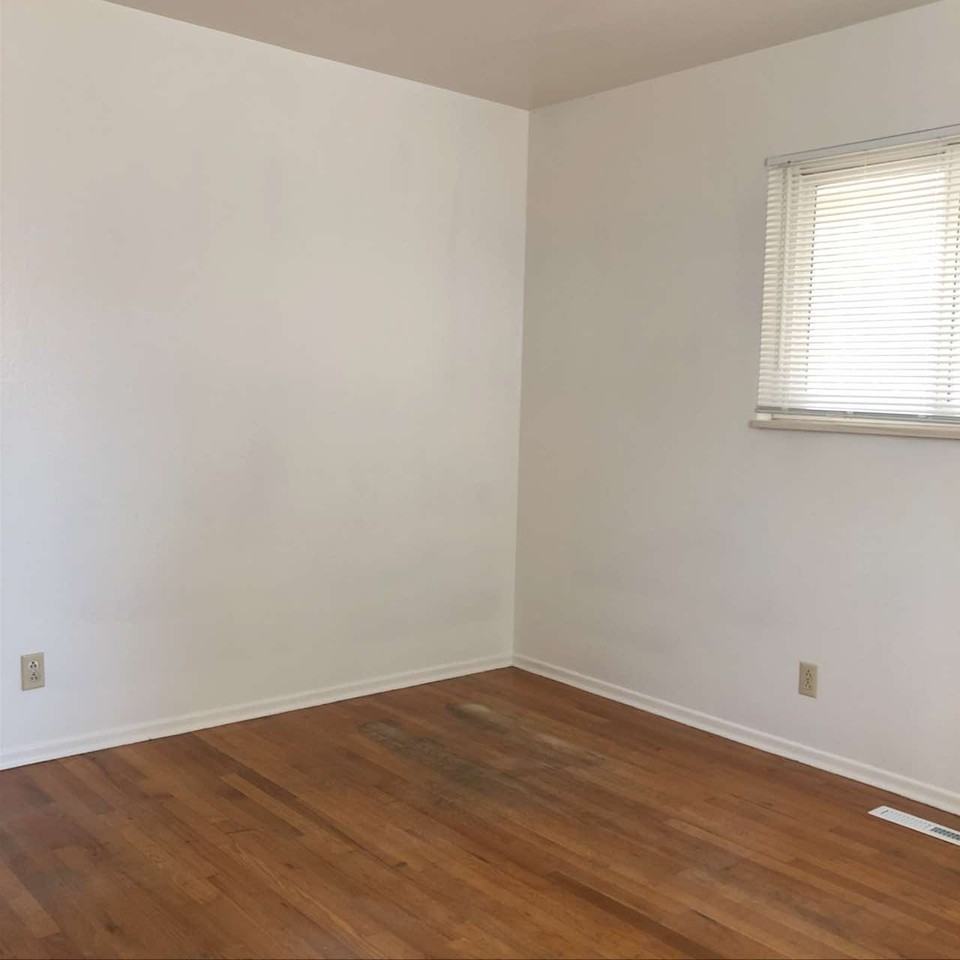 1033 Cypress Dr #1 - Photo 7 of 17