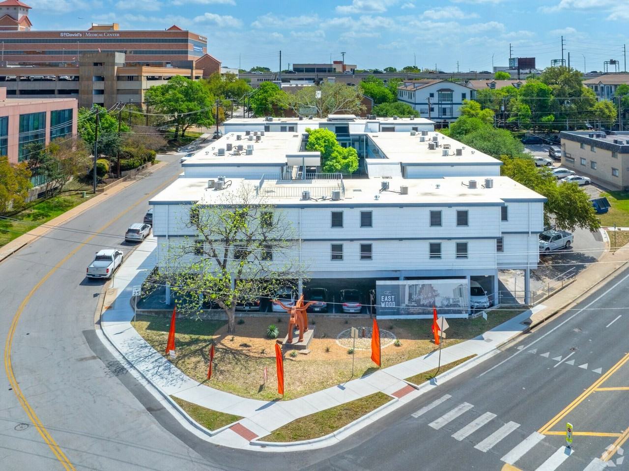 Eastwood Apartments - Photo 4 of 50