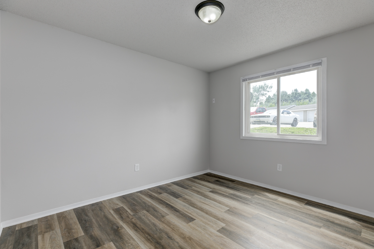 Fish Creek Apartments - Photo 4 of 27