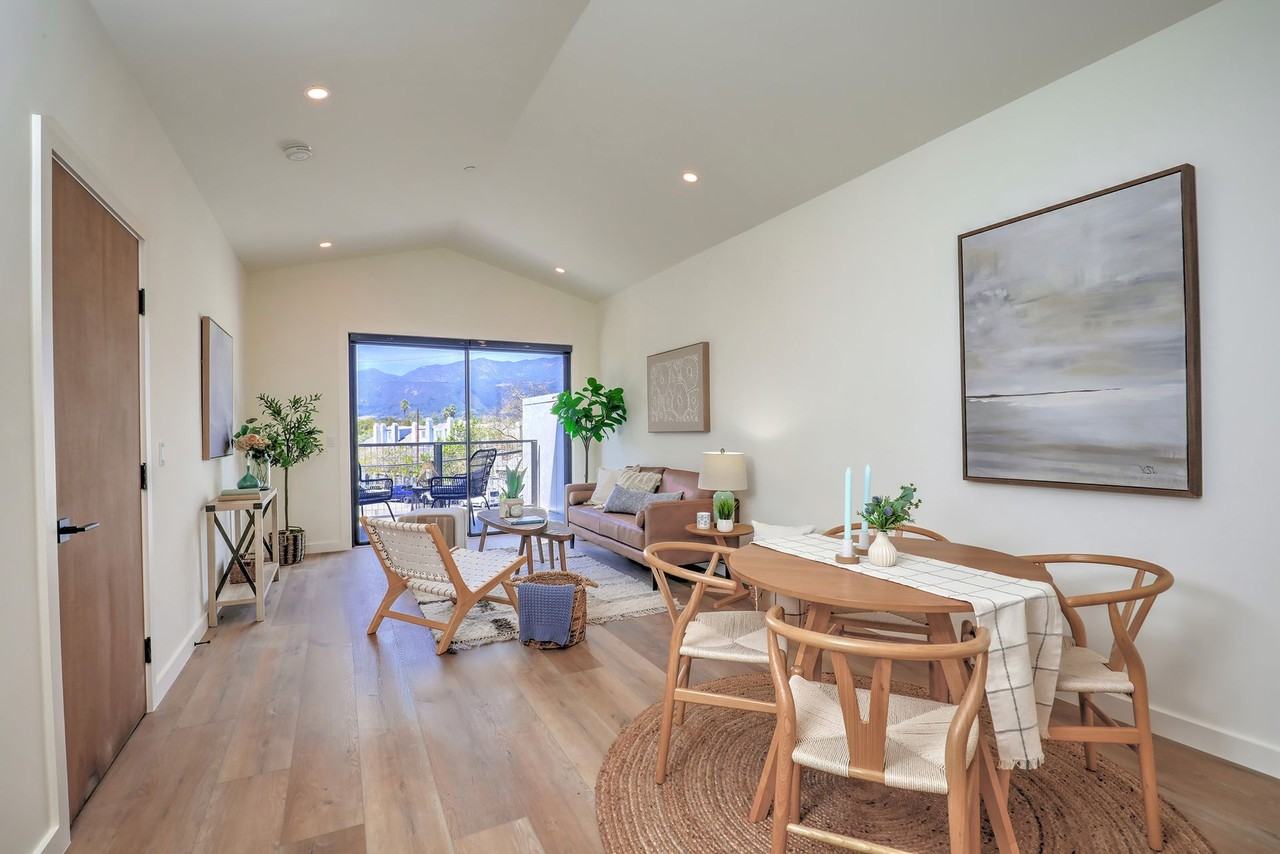 4745 Carpinteria Avenue - Photo 5 of 26