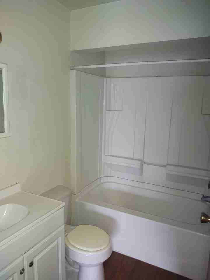 584 Harding Rd #584 - Photo 5 of 9