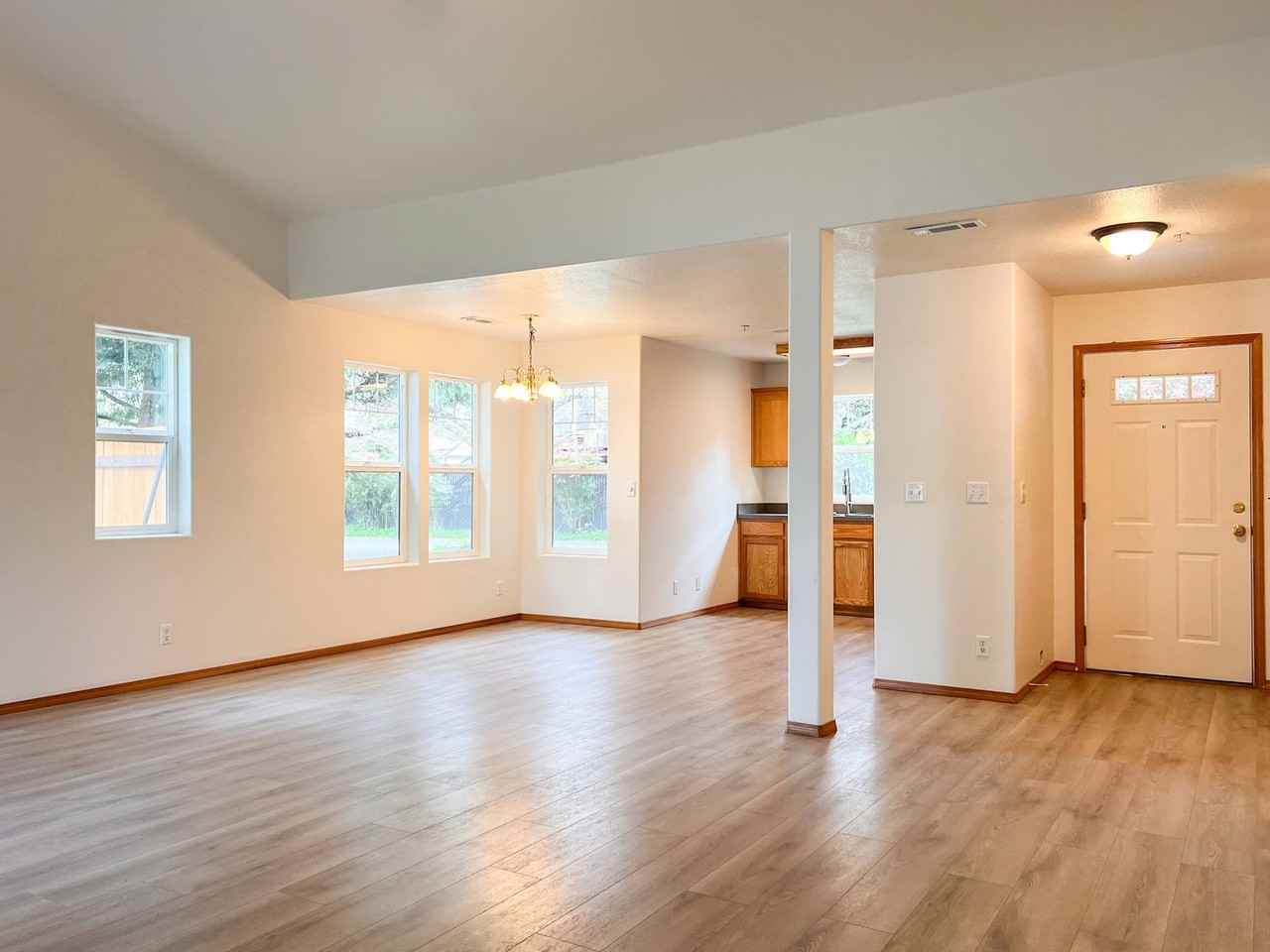 622 E Grant St - Photo 6 of 16