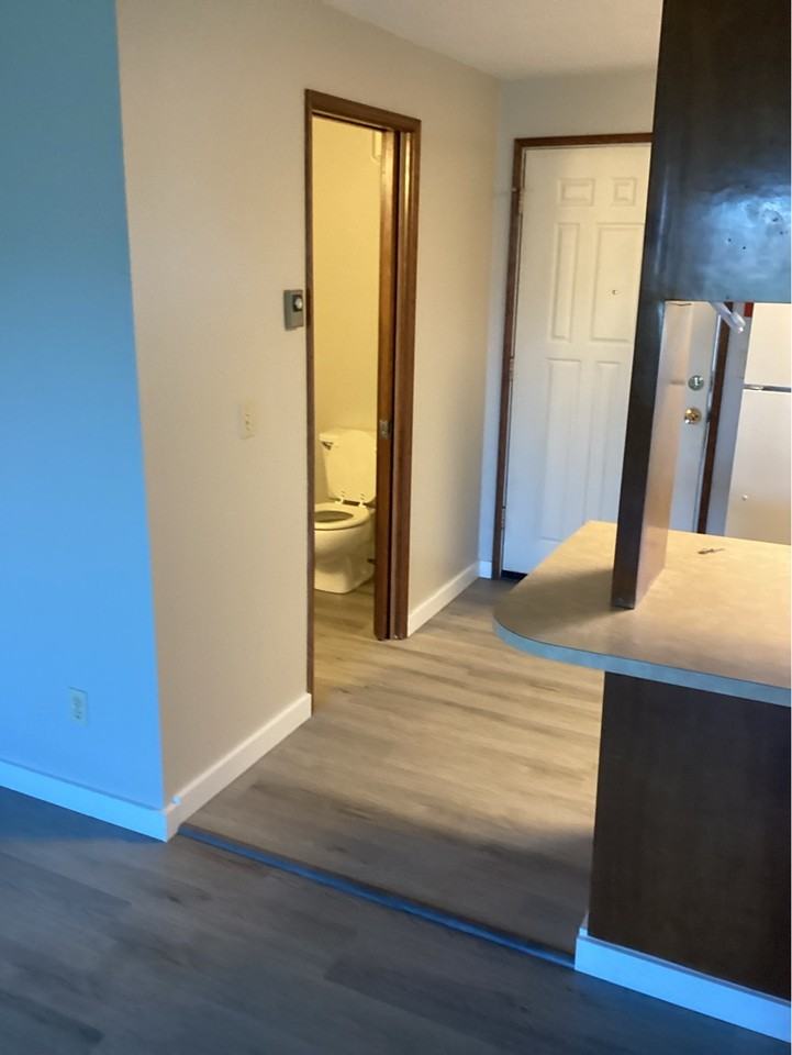 1112 Southwest Hurbert Street - 3Unit 3 #3 - Photo 7 of 35