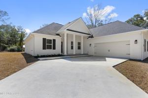 featured image of 9493 W Palm Ln #1