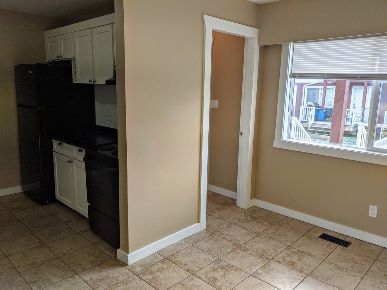 1716 Willowbrook Cres #220 - Photo 4 of 18