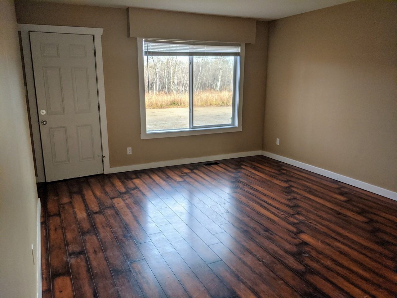 1716 Willowbrook Cres #220 - Photo 6 of 18