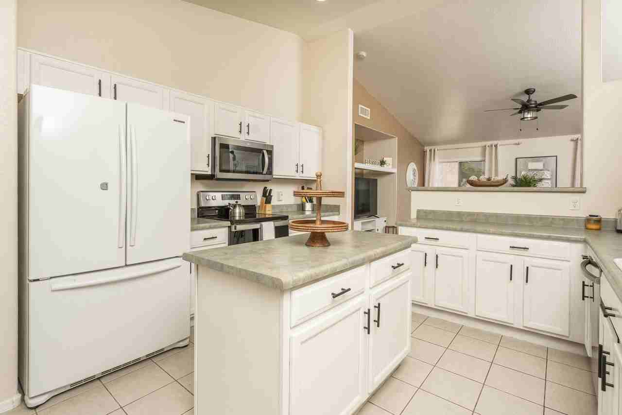 1762 E Sycamore Rd #1 - Photo 4 of 23